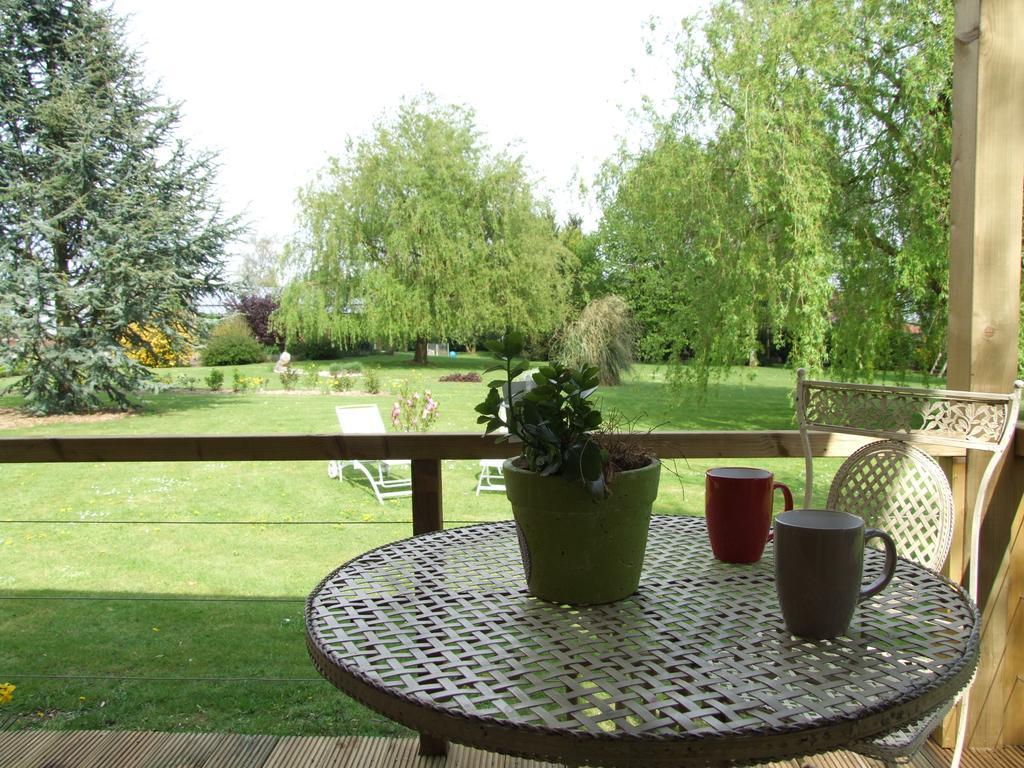 Le Clos Du Clocher Gueudecourt Екстер'єр фото